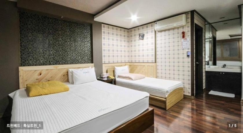 Sky Hotel Чангуон Екстериор снимка